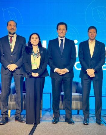AME posiciona la inclusión laboral femenina como pilar del crecimiento sostenible en HyVolution 2025