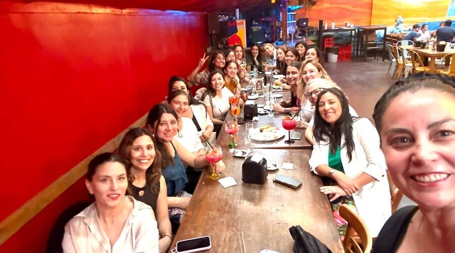 AME inicia 2026 con un Happy Hour de vinculación para fortalecer la comunidad de socias