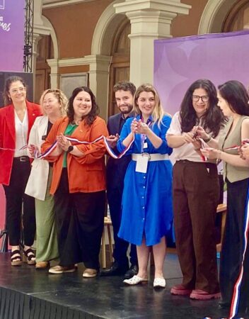 AME participa en la séptima Feria Laboral Energía + Mujeres orientando a mujeres en entrevistas y desarrollo de carrera