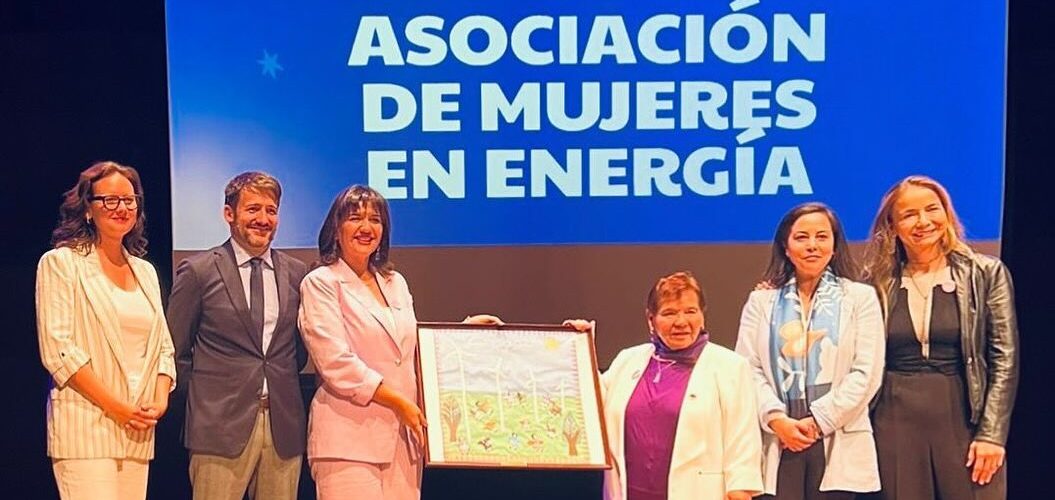 AME recibe reconocimiento del Ministerio de Energía como Impulso al Género 2024
