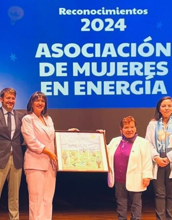 AME recibe reconocimiento del Ministerio de Energía como Impulso al Género 2024